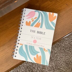 A5 sizes to choose from spiral bible in a year study book